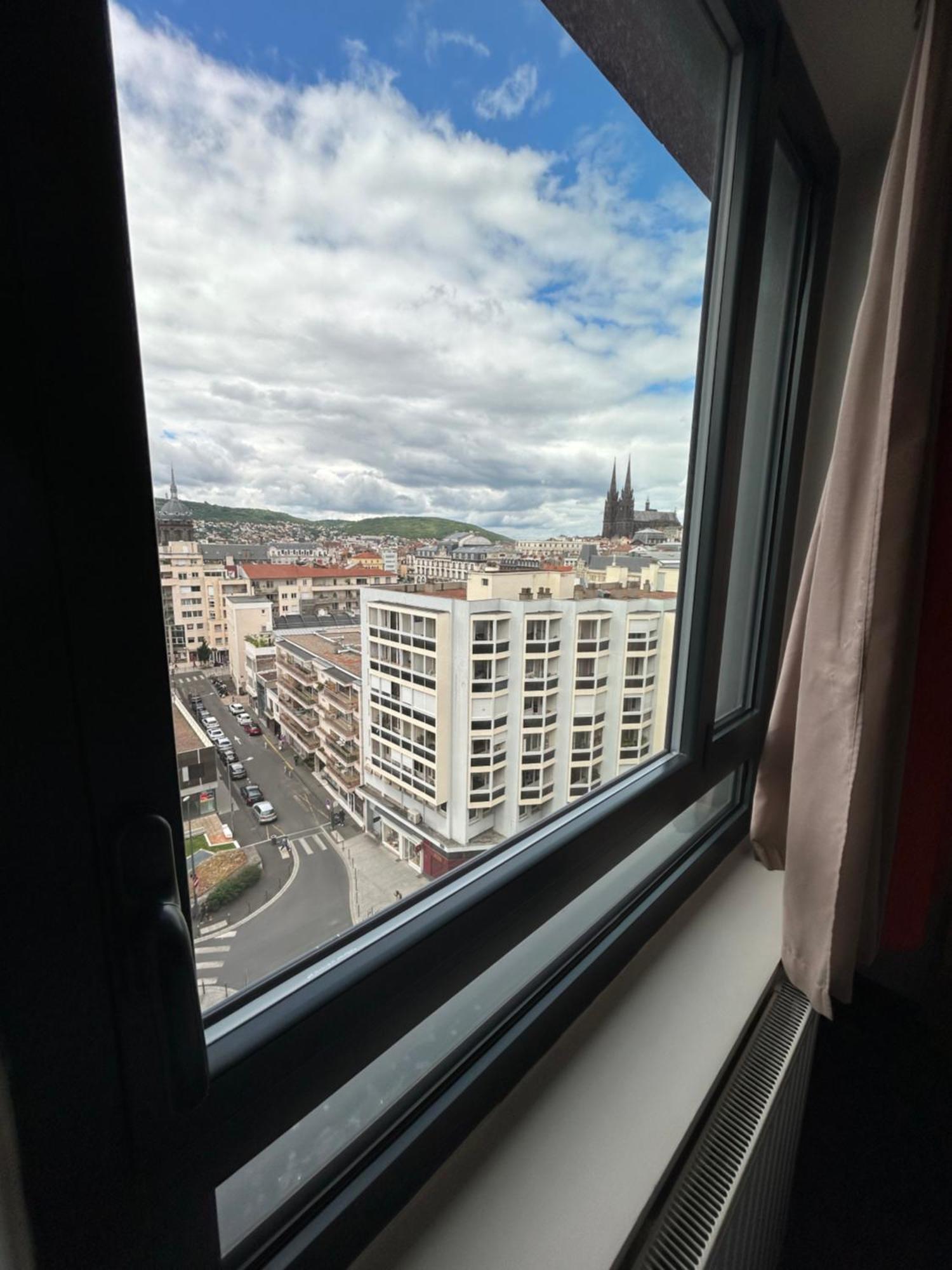 Apparthotel Privilodges Carre De Jaude Clermont-Ferrand Kültér fotó