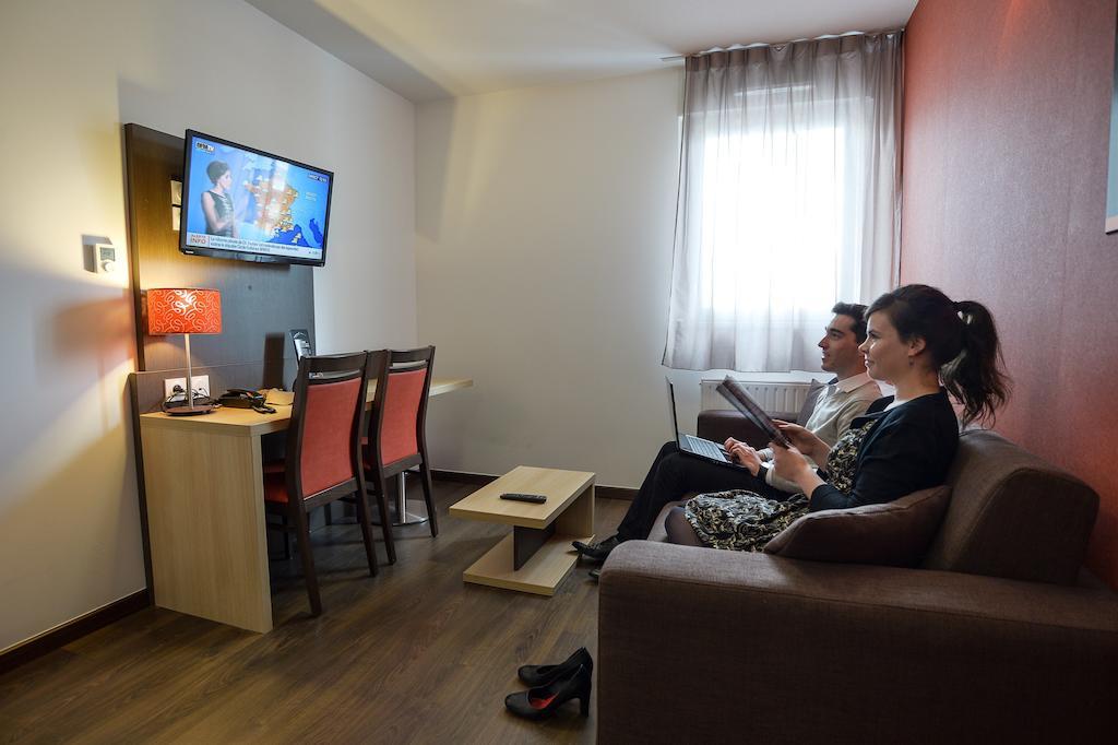 Apparthotel Privilodges Carre De Jaude Clermont-Ferrand Szoba fotó
